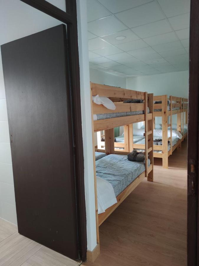 Albergue Los Patos Villafranca de los Caballeros Bagian luar foto